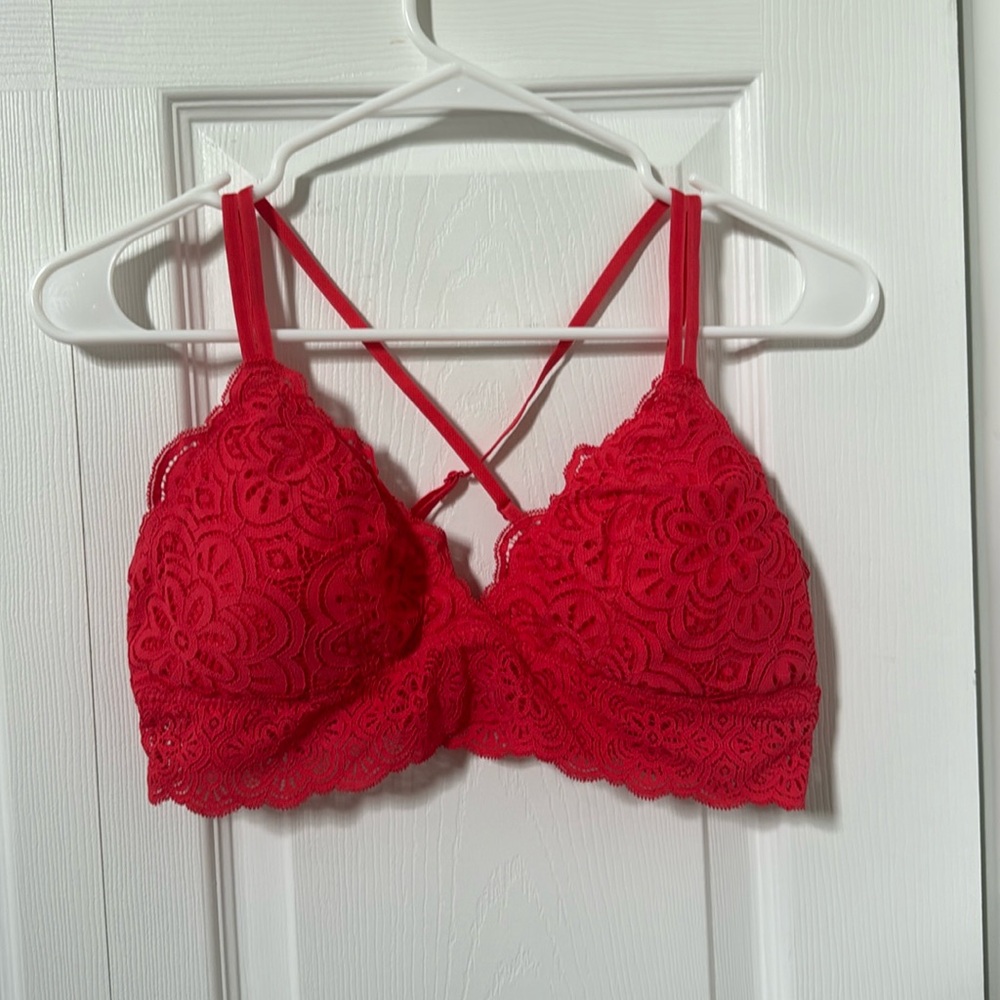 Aerie red bralette with removable pads